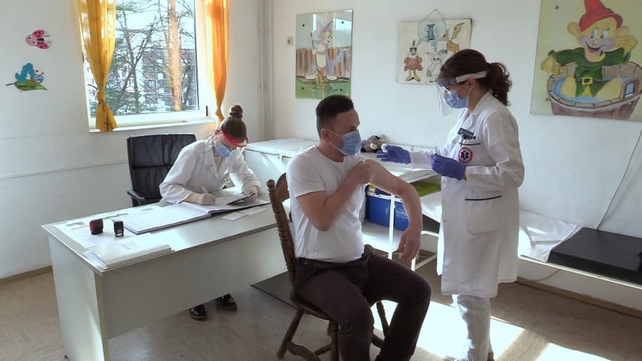 Vakcinisano 40 uposlenika Doma zdravlja Zavidovići
