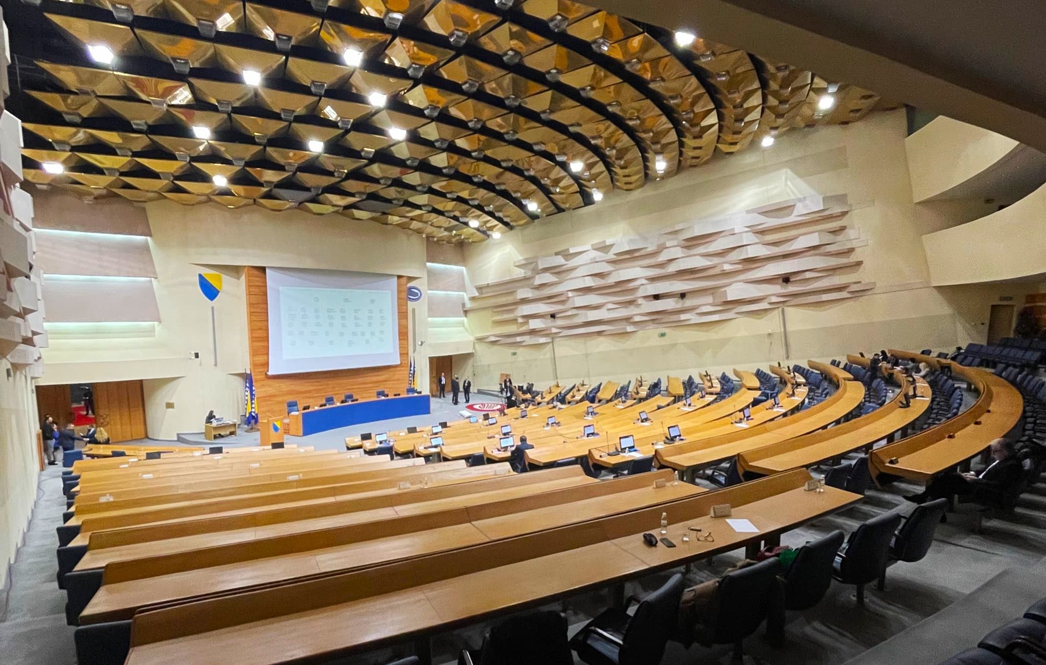 Dom naroda Parlamenta BiH nije razmatrao ukidanje akciza na gorivo