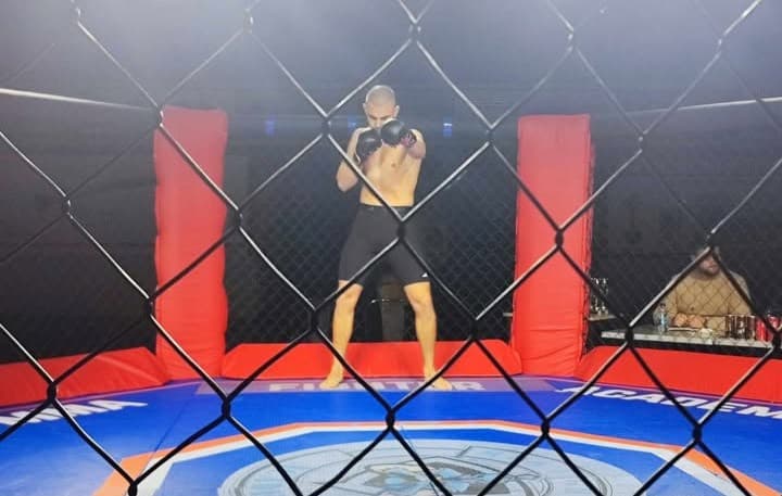 Berin Ljakić ostvario pobjedu u prvom MMA meču
